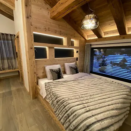 4bdr Highest Luxury Ski-in Ski-out Chalet
